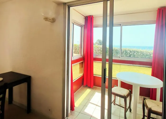 Agreable Face A L'ocean *